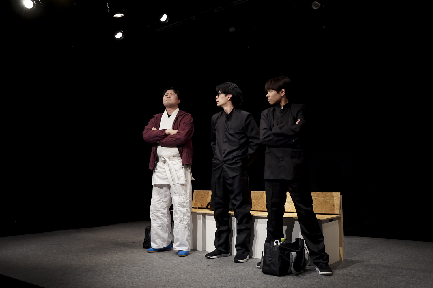 ケーキを海底のポストへ投函週末公演『やわら』社会人劇団