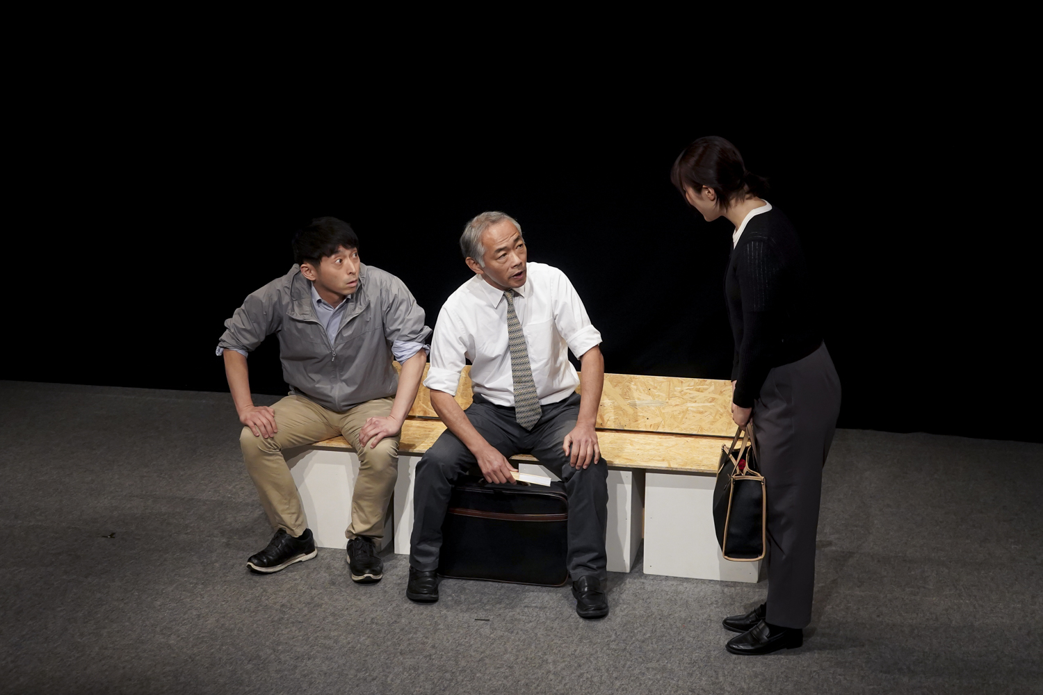ケーキを海底のポストへ投函週末公演『やわら』社会人劇団