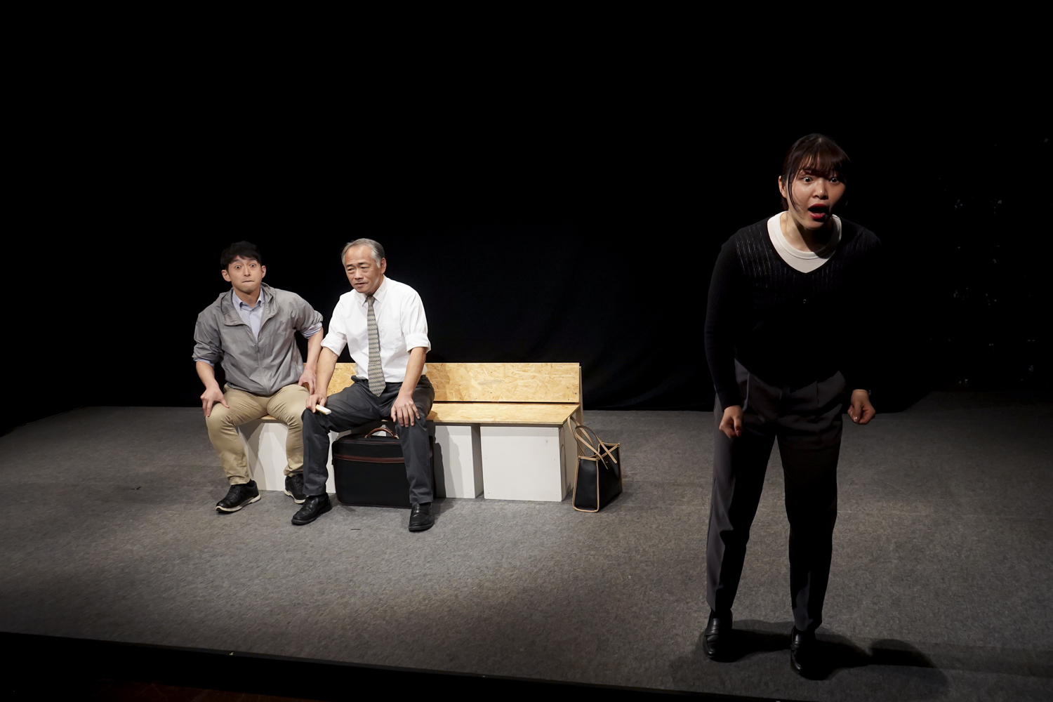 ケーキを海底のポストへ投函週末公演『やわら』社会人劇団