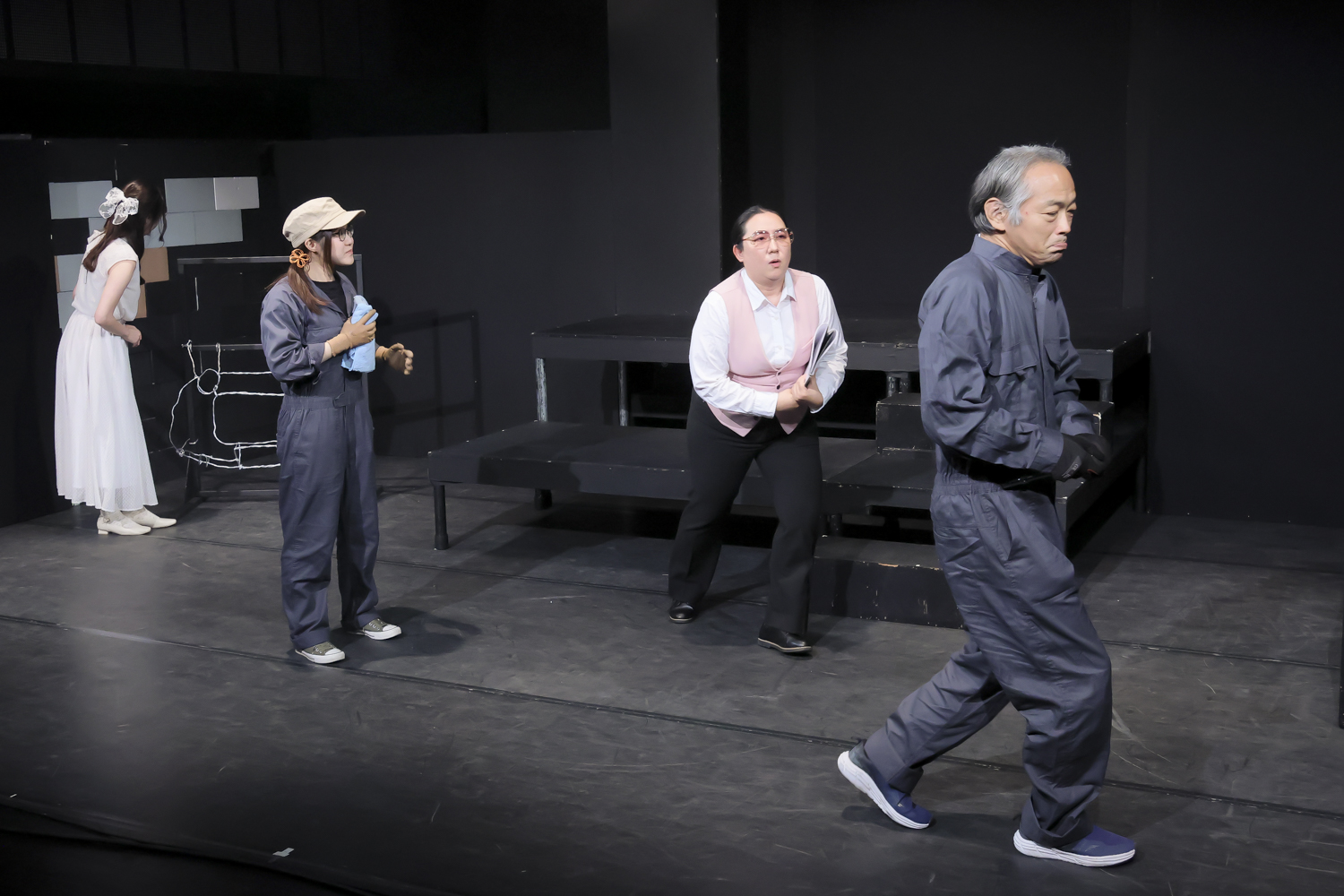 ケーキを海底のポストへ投函第6回公演『葉山より愛をこめて』ゲネ写真000