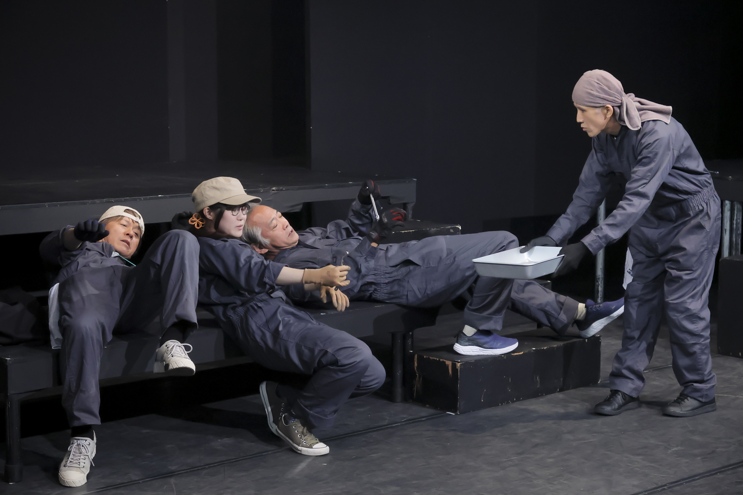 ケーキを海底のポストへ投函第6回公演『葉山より愛をこめて』ゲネ写真000